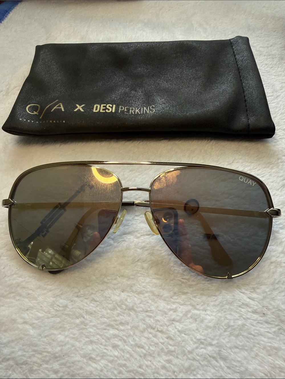 Quay X Desi Perkins HIGH KEY Sunglasses Silver Metal Frames Mirror Lens